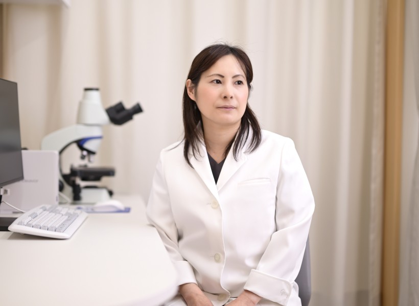 女性の皮膚科専門医による診療